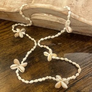 Shell necklace